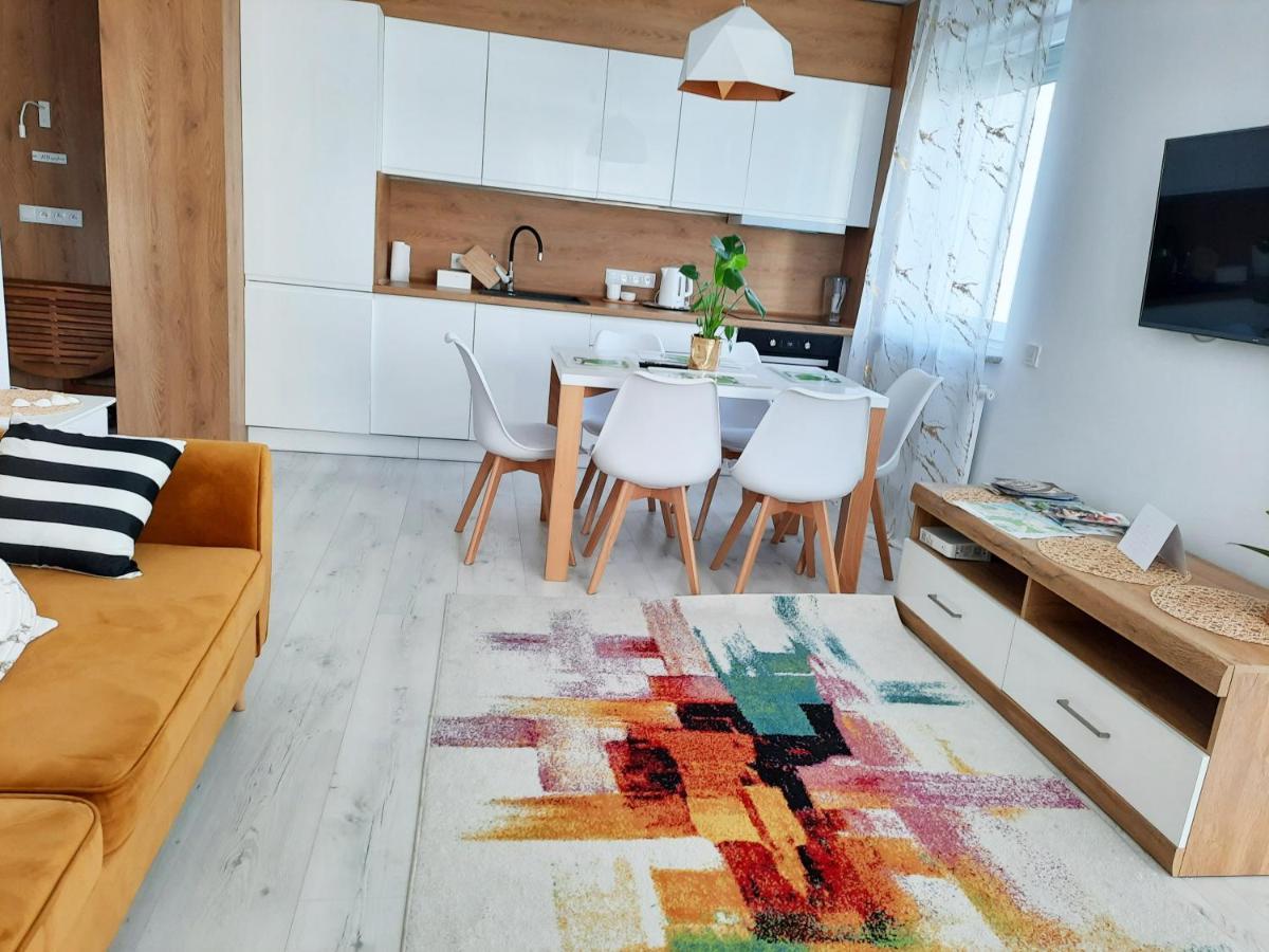 Apartament Amber Comfort Z Prywatnym Miejscem Parkingowym Kołobrzeg Exterior foto